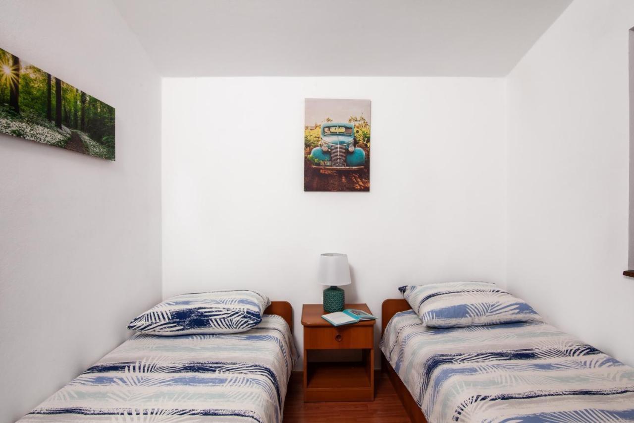 Apartman Tanja 法扎纳 外观 照片
