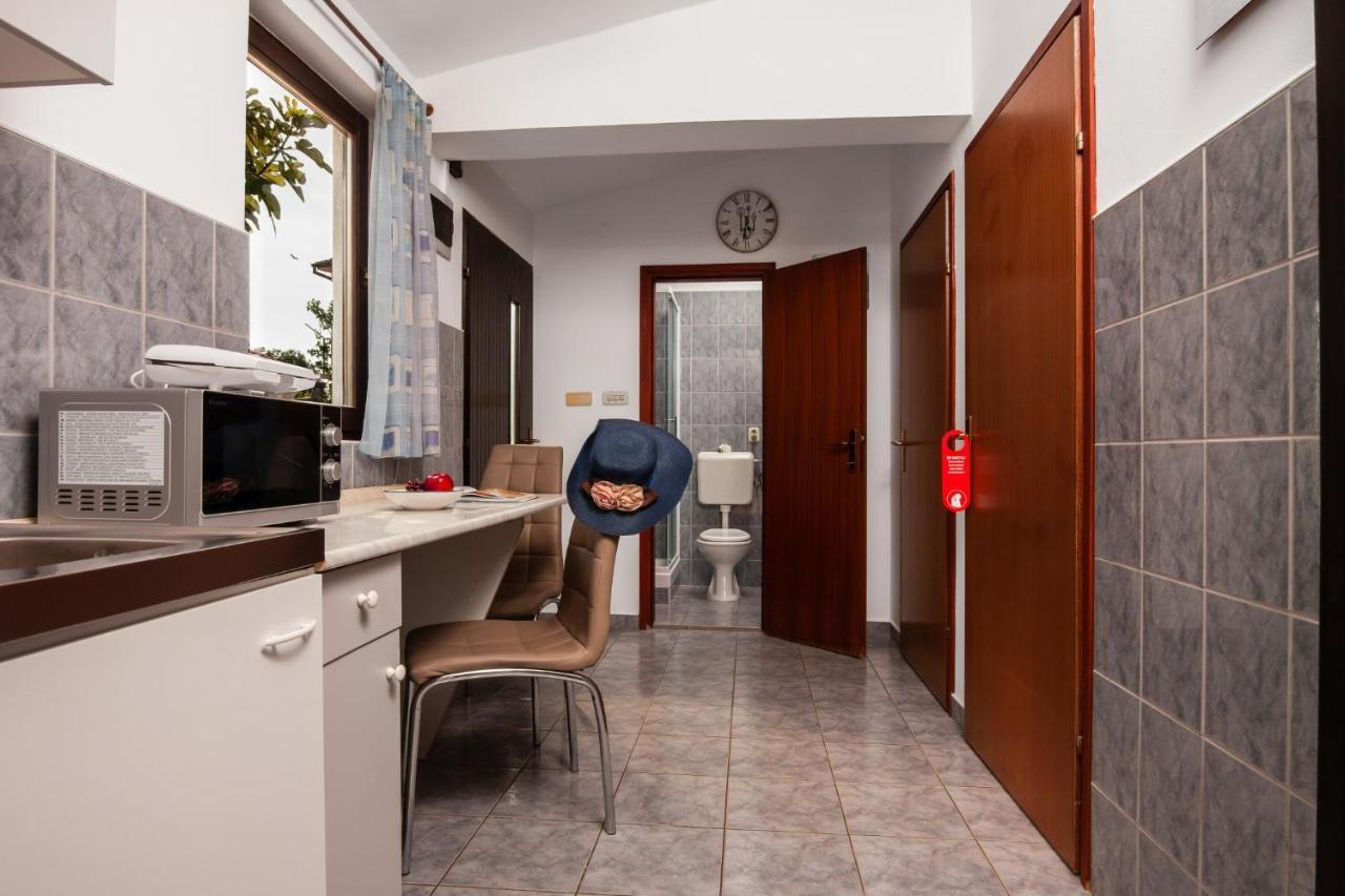 Apartman Tanja 法扎纳 外观 照片